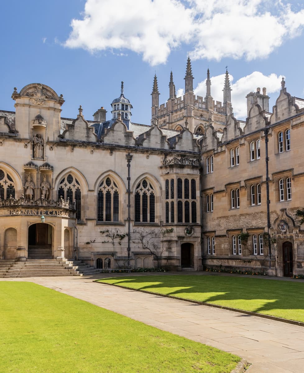 Oxford 9