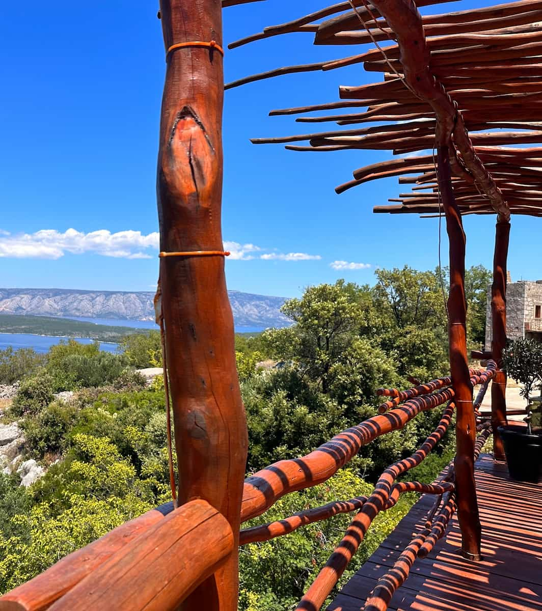 Stari Grad, Bodega de la familia Lacman