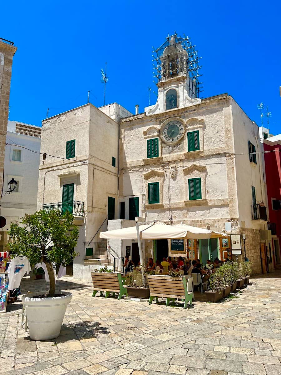 Centre Polignano a Mare 1