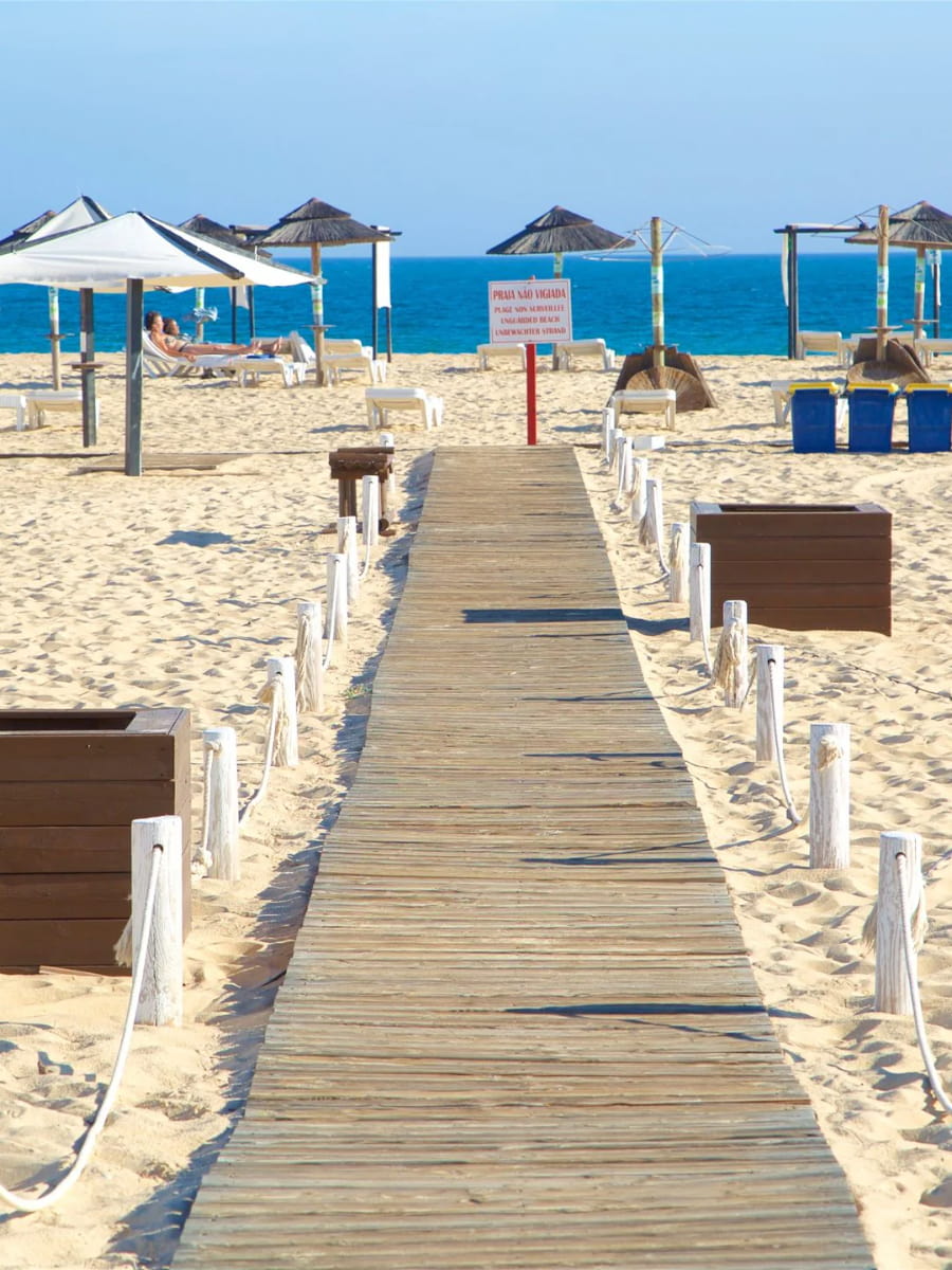 Ilha de Tavira Ilha de Tavira