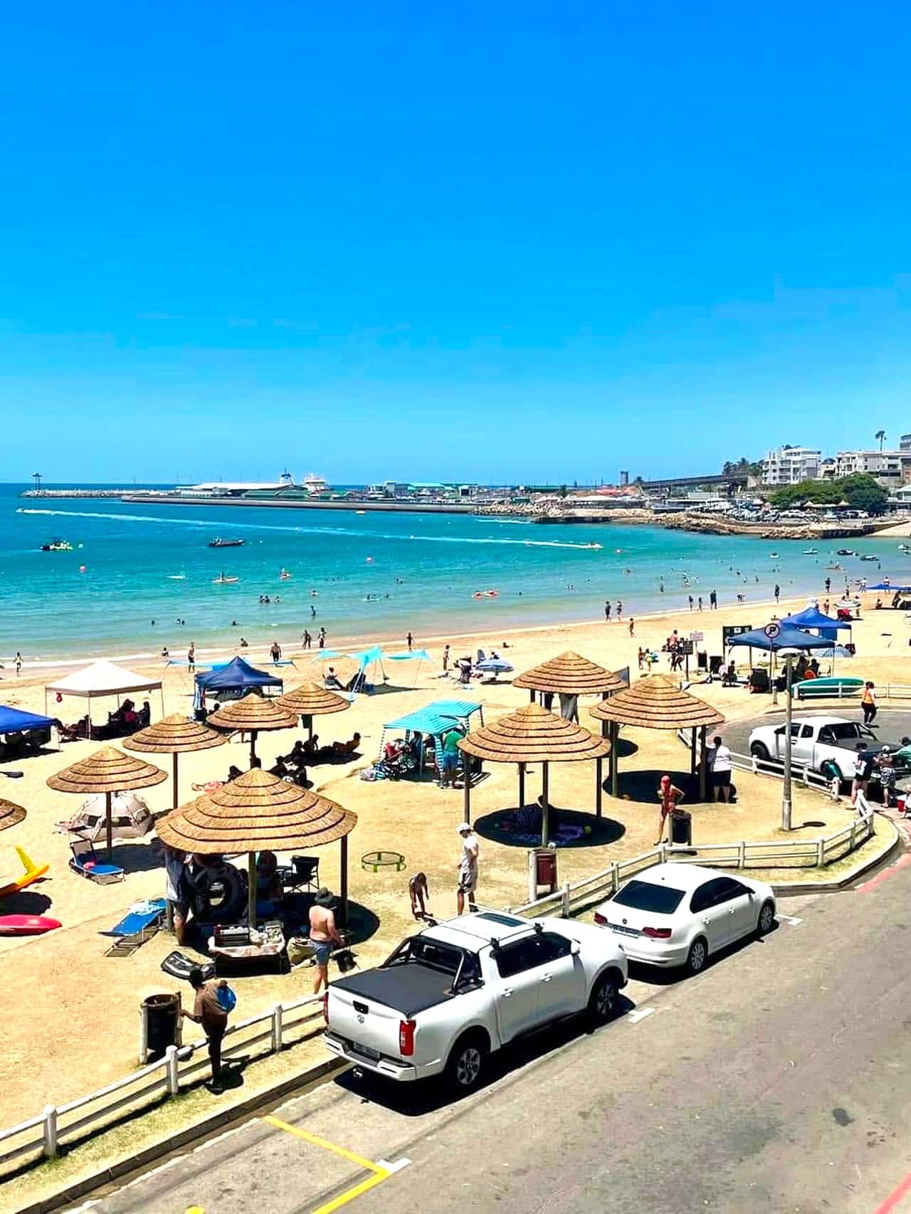 Santos Beach, Mossel Bay Santos Beach, Mossel Bay